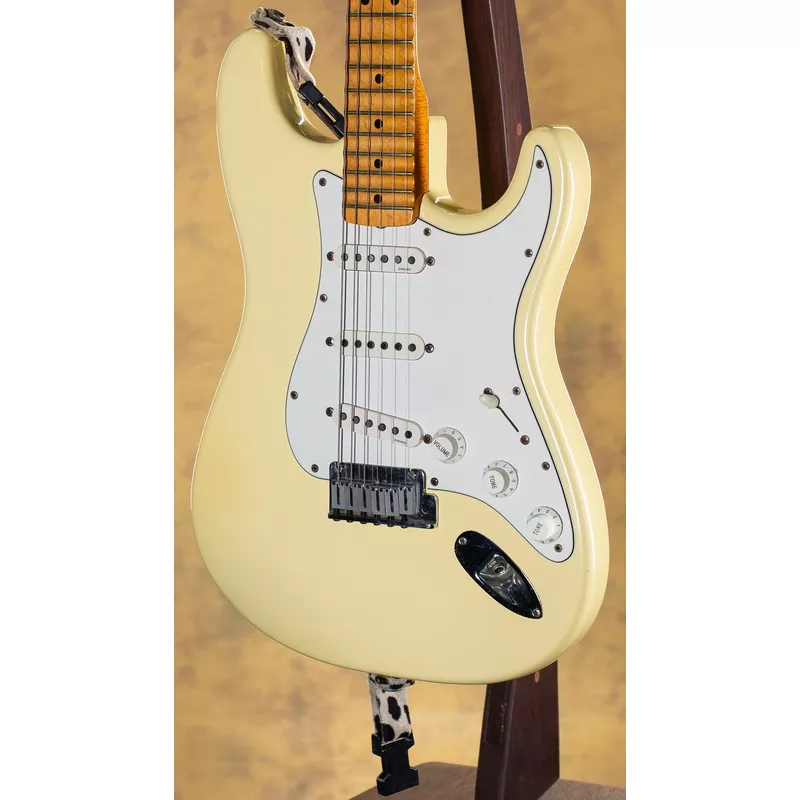 1989-fender-yngwie-malmsteen-stratocaster-white-maple 1989 Fender Yngwie Malmsteen Stratocaster White Maple