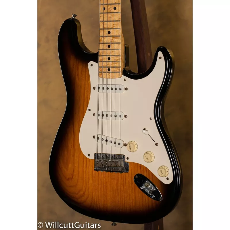 1996-fender-custom-shop-1954-stratocaster-2-tone-sunburst 1996 Fender Custom Shop 1954 Stratocaster 2 Tone Sunburst