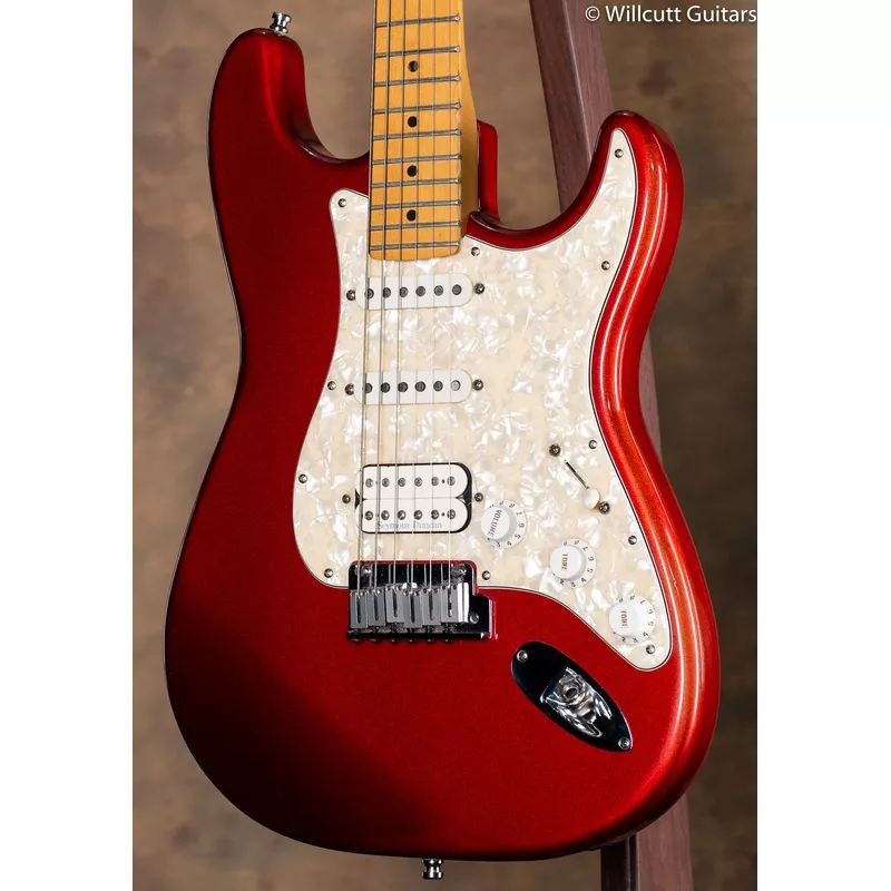 1996 Fender US Lone Star Stratocaster Candy Apple Red