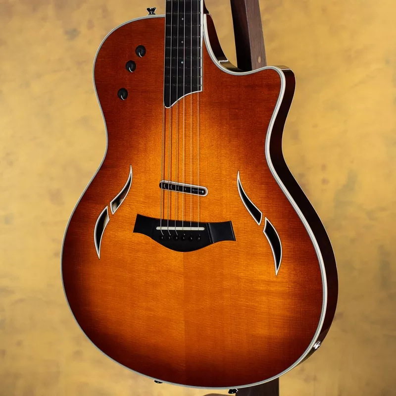 2005-taylor-t5-s-standard-spruce-sunburst 2005 Taylor T5-S Standard Spruce Sunburst