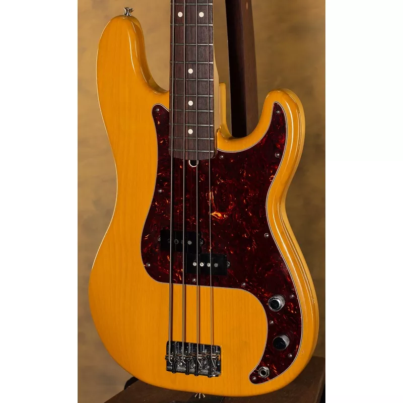 2007-fender-american-series-precision-bass-butterscotch-blonde 2007 Fender American Series Precision Bass Butterscotch Blonde