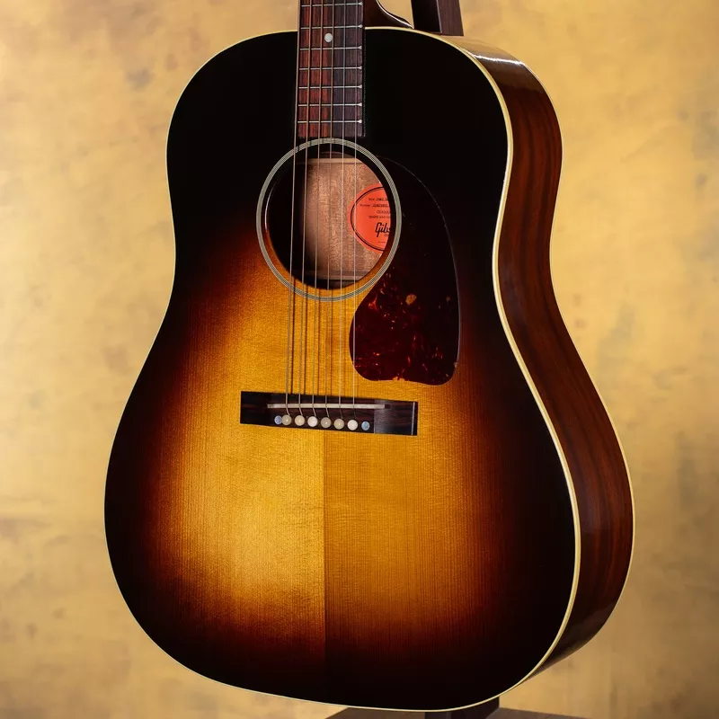 2023-gibson-custom-shop-historic-1942-banner-j-45 2023 Gibson Custom Shop Historic 1942 Banner J-45