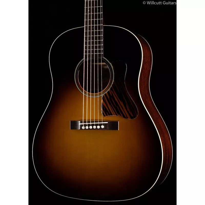 collings-cj35-sunburst-493 Collings CJ35 Sunburst (493)