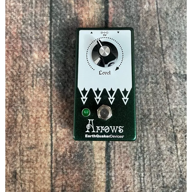 earthquaker-devices-arrows-pre-amp-booster-pedal EarthQuaker Devices Arrows Pre-Amp Booster Pedal