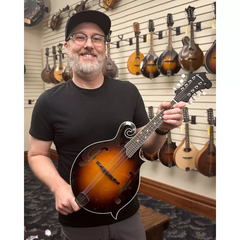 eastman-md515-classic-sunburst-mandolin-case Eastman MD515 Classic Sunburst Mandolin & Case