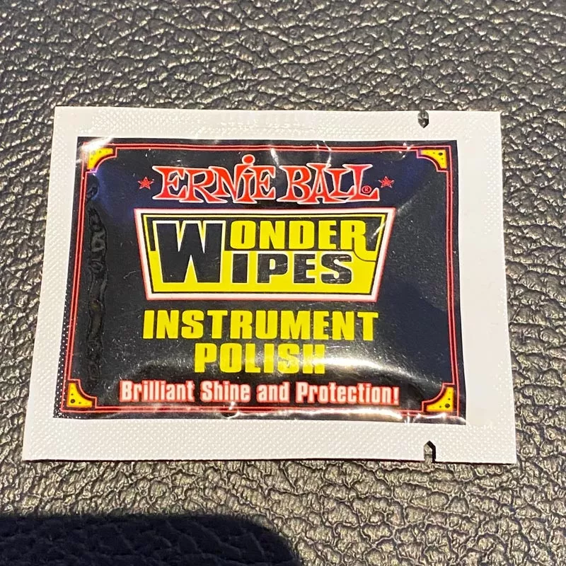 ernie-ball-wonder-wipes-single-pack Ernie Ball Wonder Wipes – Single Pack