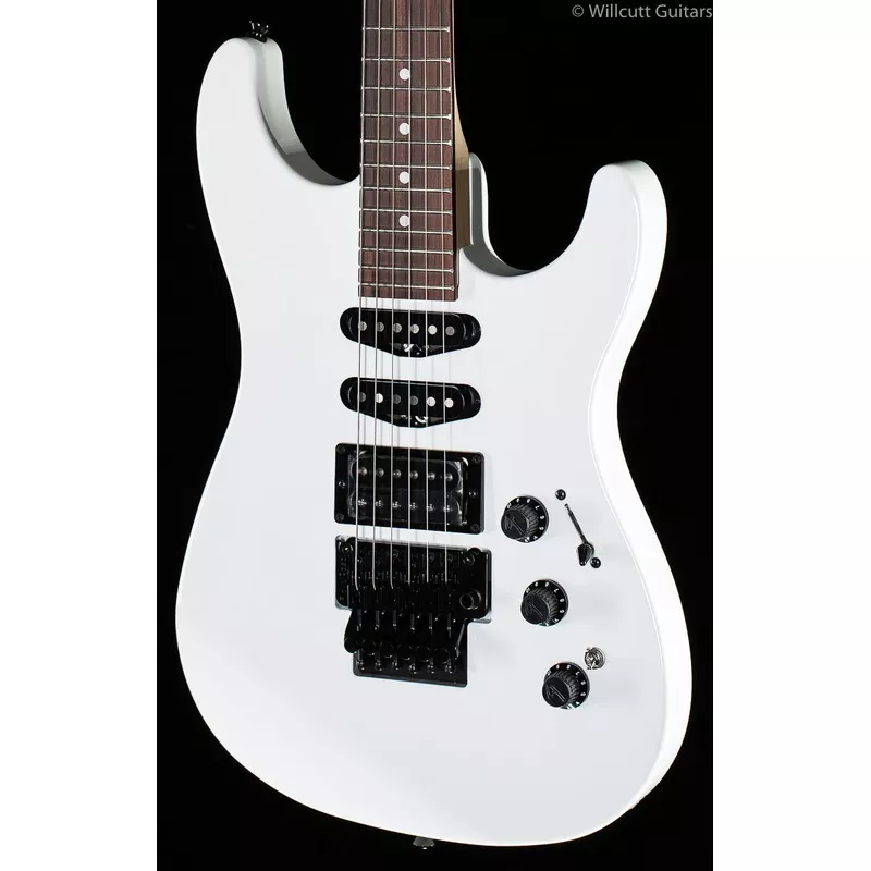 fender-limited-edition-hm-strat-bright-white Fender Limited Edition HM Strat Bright White