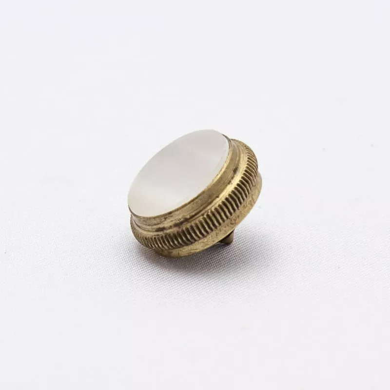 finger-button-king-trumpet-cornet-brass-8-32 Finger Button for King Trumpet / Cornet, (Brass) 8×32
