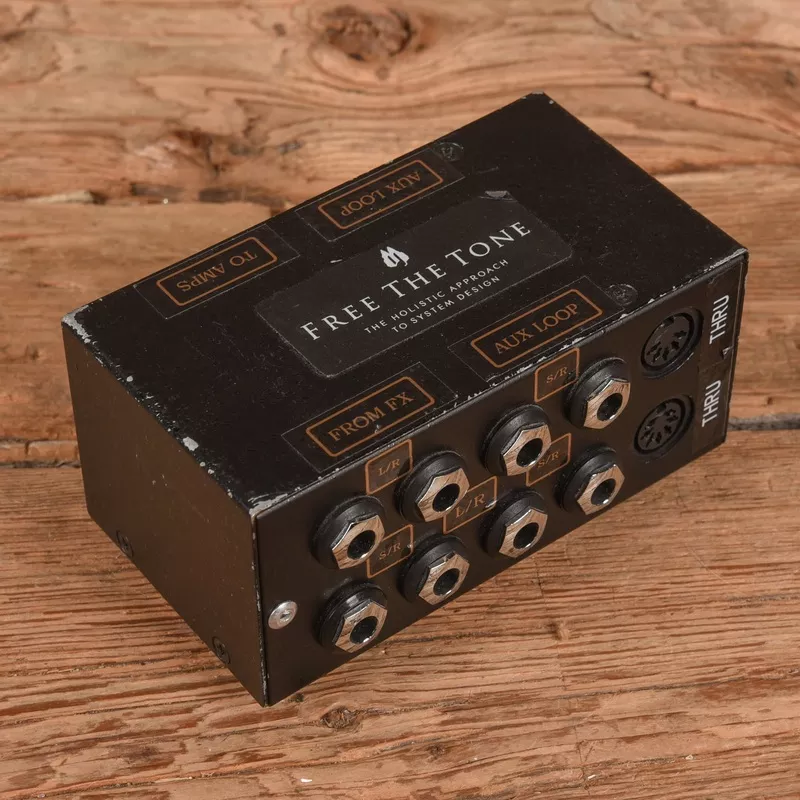 free-tone-jb-82-signal-junction-box Free the Tone JB-82 Signal Junction Box