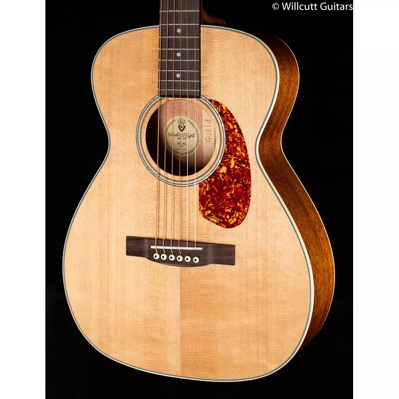 Guild M-140 Natural