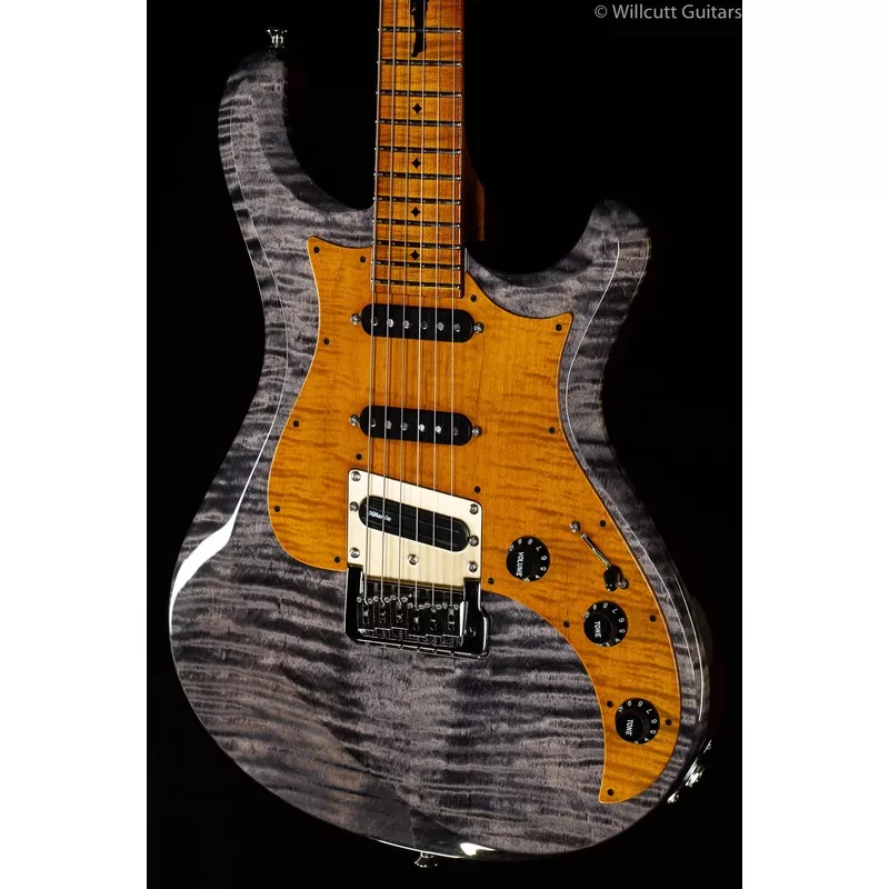 knaggs-severn-trem-larry-mitchell-model-onyx Knaggs Severn Trem Larry Mitchell Model Onyx