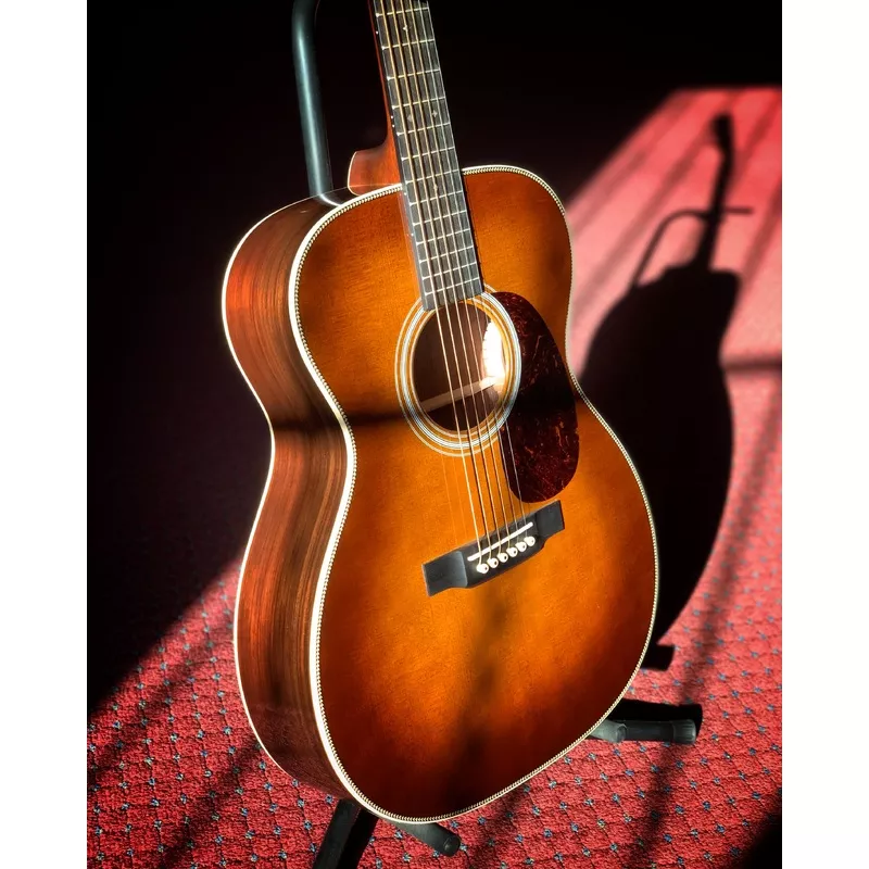 martin-000-28-acoustic-guitar-case-ambertone Martin 000-28 Acoustic Guitar & Case, Ambertone