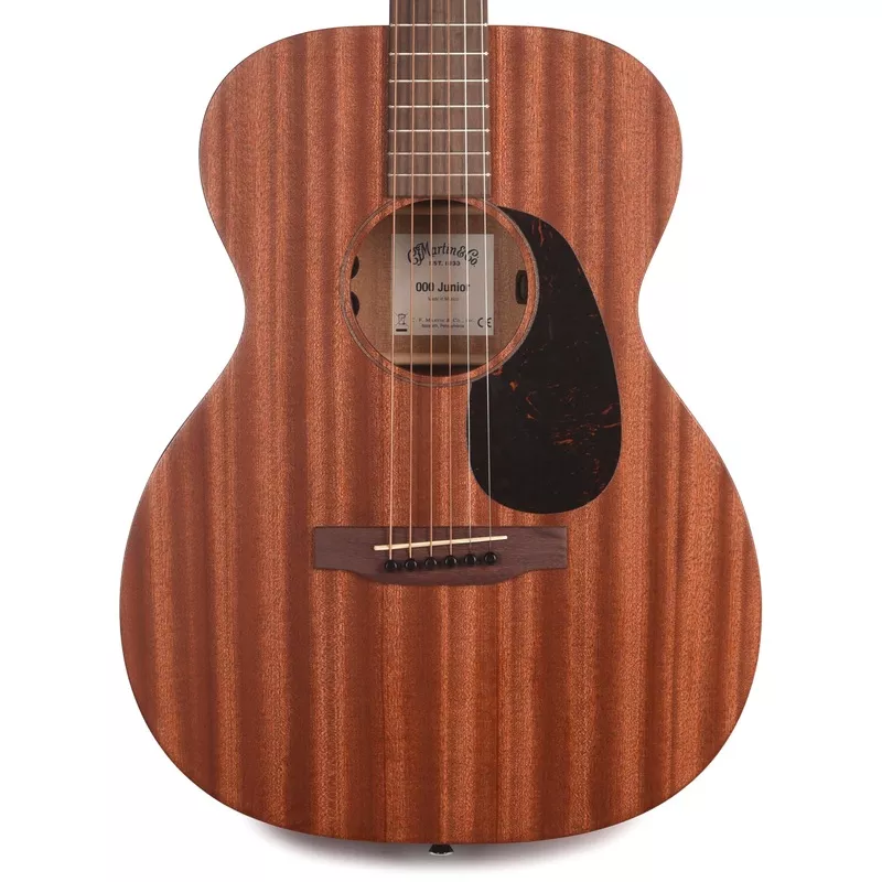 martin-junior-series-000-jr-e-sapele-medium-cherry-stain Martin Junior Series 000 Jr E Sapele Medium Cherry Stain