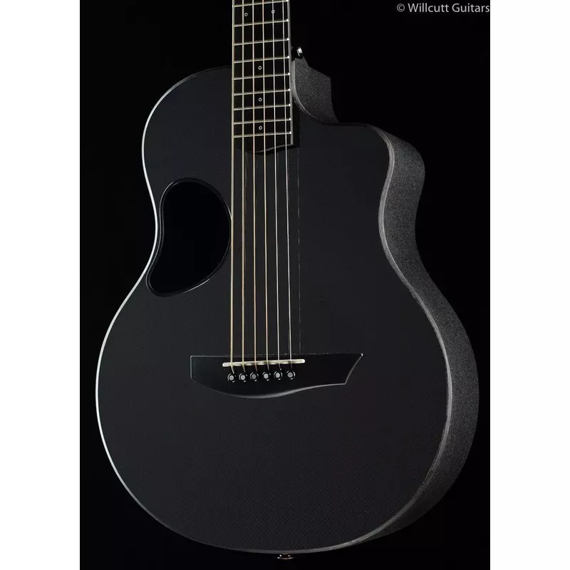 mcpherson-carbon-touring-guitar-black-binding McPherson Carbon Touring Guitar Black Binding
