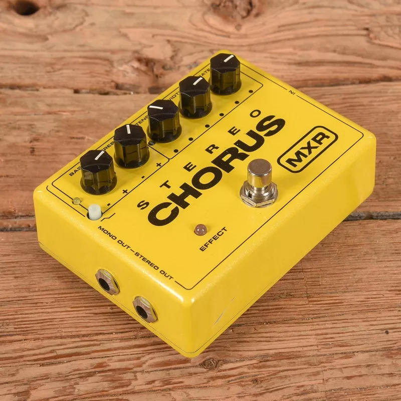 mxr-m-134-stereo-chorus MXR M-134 Stereo Chorus