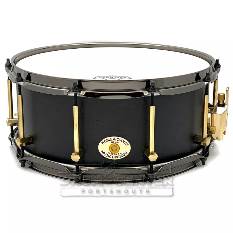 noble-cooley-solid-shell-classic-walnut-snare-drum-14-6-matte-black-w-brass-hard Noble & Cooley Solid Shell Classic Walnut Snare Drum 14×6 Matte Black w/Brass Hardware