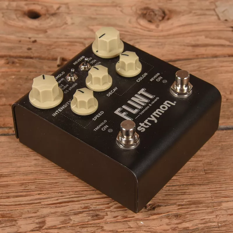 strymon-flint-reverb-tremolo-v2 Strymon Flint Reverb and Tremolo V2