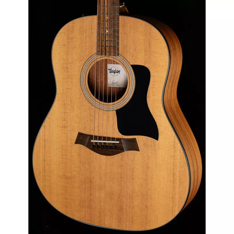 taylor-117e-sapele-spruce-148 Taylor 117e Sapele/Spruce (148)