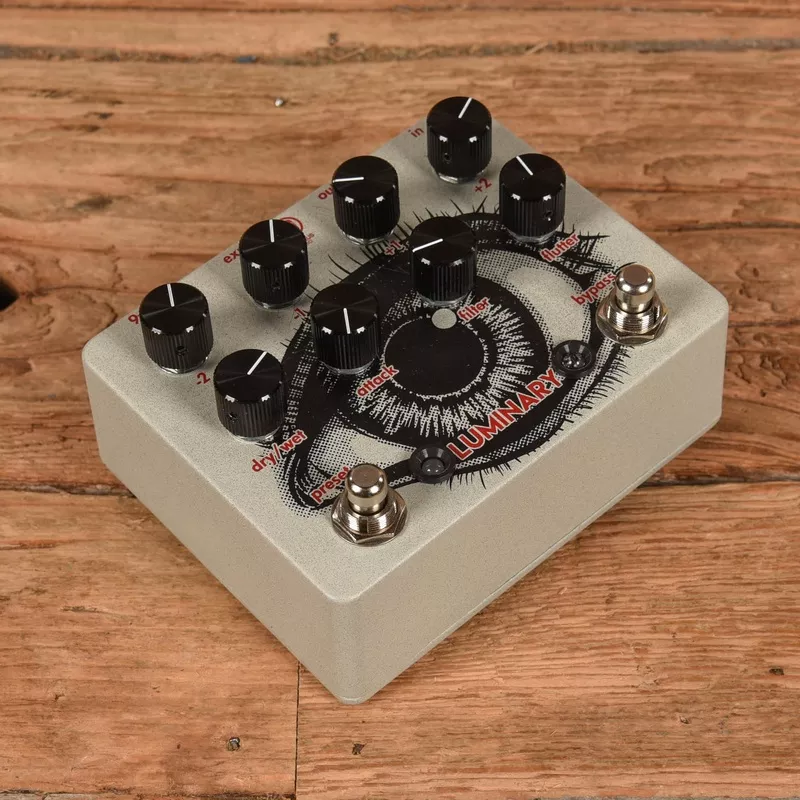 walrus-luminary-quad-octave-generator-v2 Walrus Luminary Quad Octave Generator V2