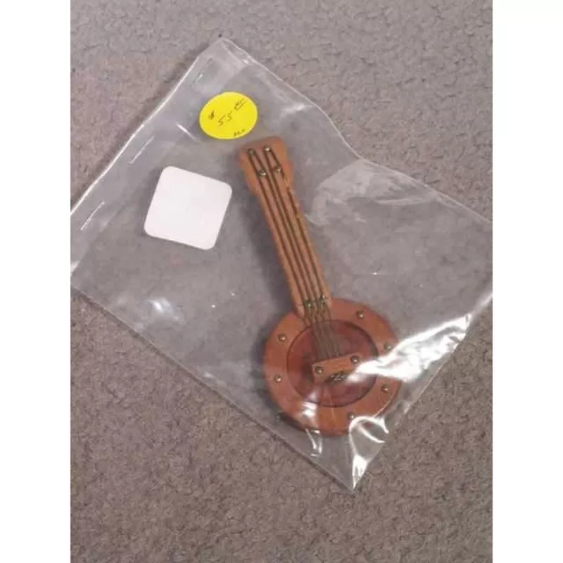Wooden Banjo Pin (c.1940’s)