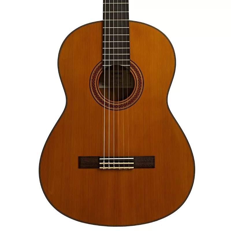 yamaha-cg162c-classical-acoustic-guitar Yamaha CG162C Classical Acoustic Guitar