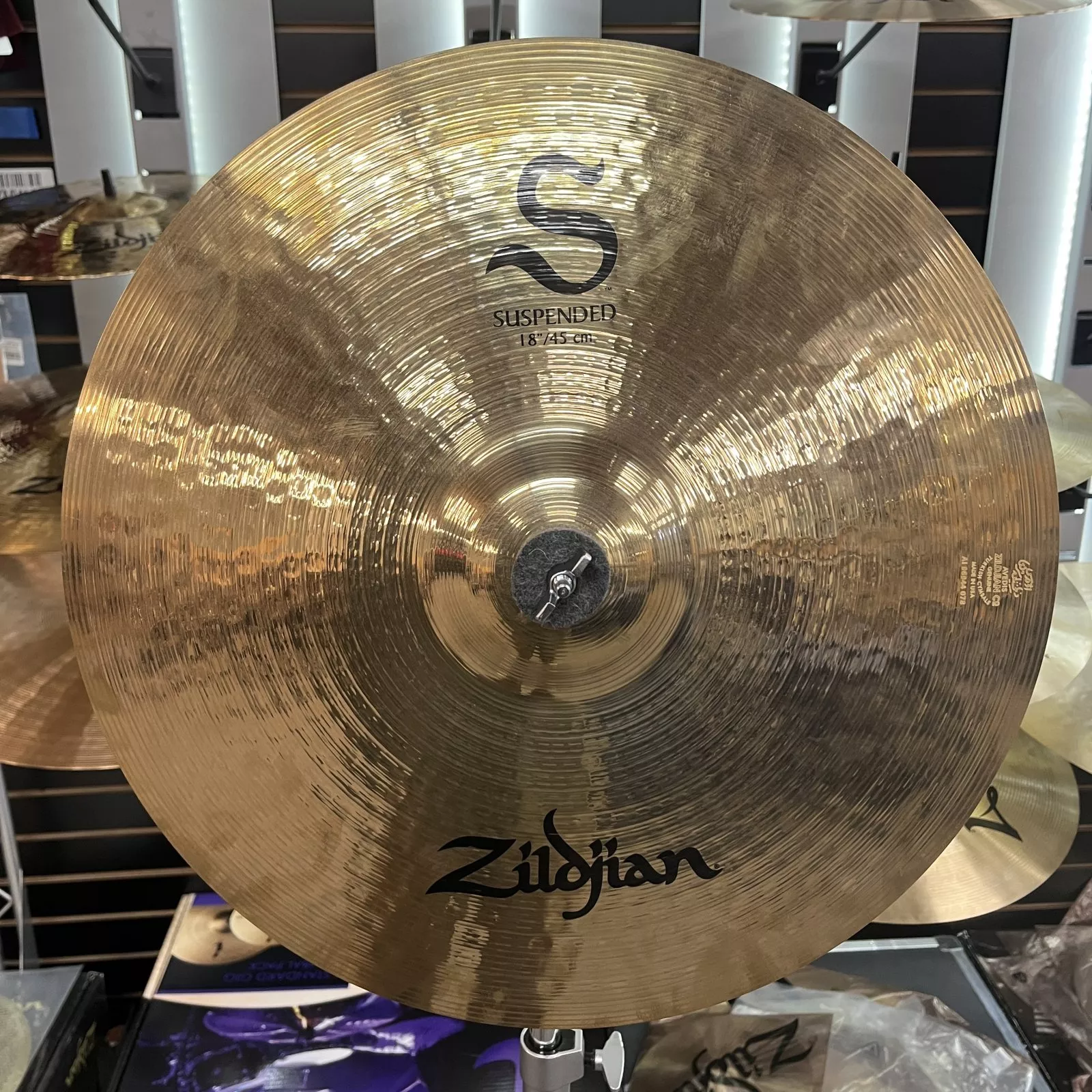 zildjian-s18sus-18-s-suspended-1428g-floor-model ZILDJIAN S18SUS 18" S SUSPENDED 1428G - FLOOR MODEL