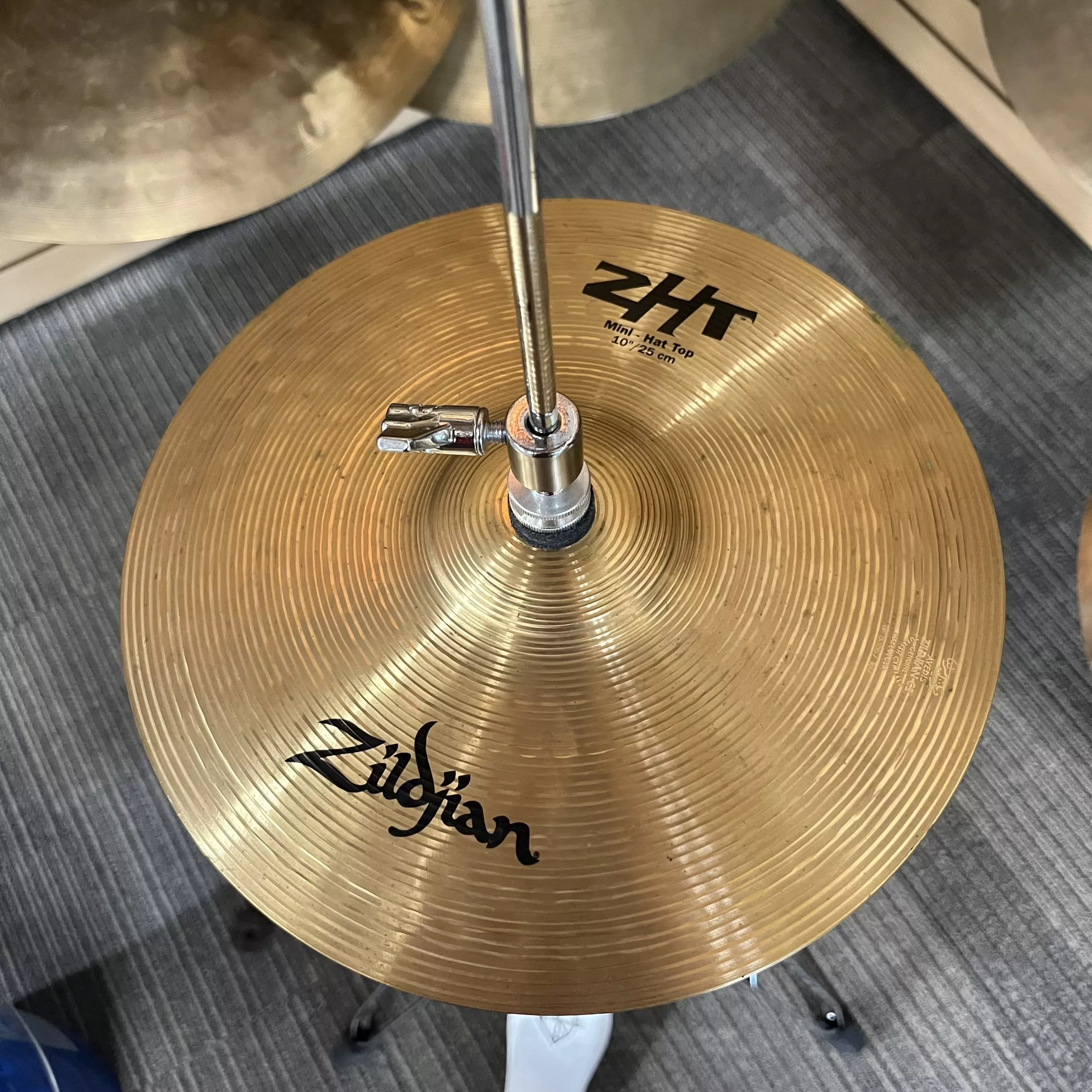 zildjian-zil10zht-zht-10-mini-hi-hat-457-462g-used ZILDJIAN ZIL10ZHT ZHT 10" MINI HI-HAT - 457/462g - USED